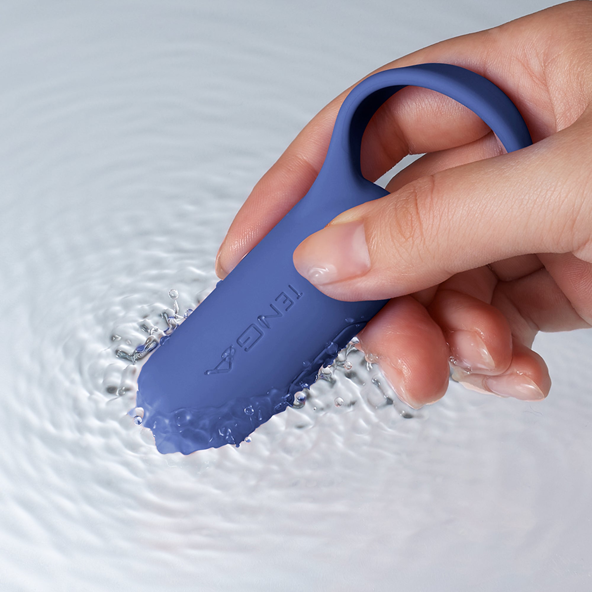 Tenga paiRING+ Indigo Anneau Vibrant Rechargeable Couple