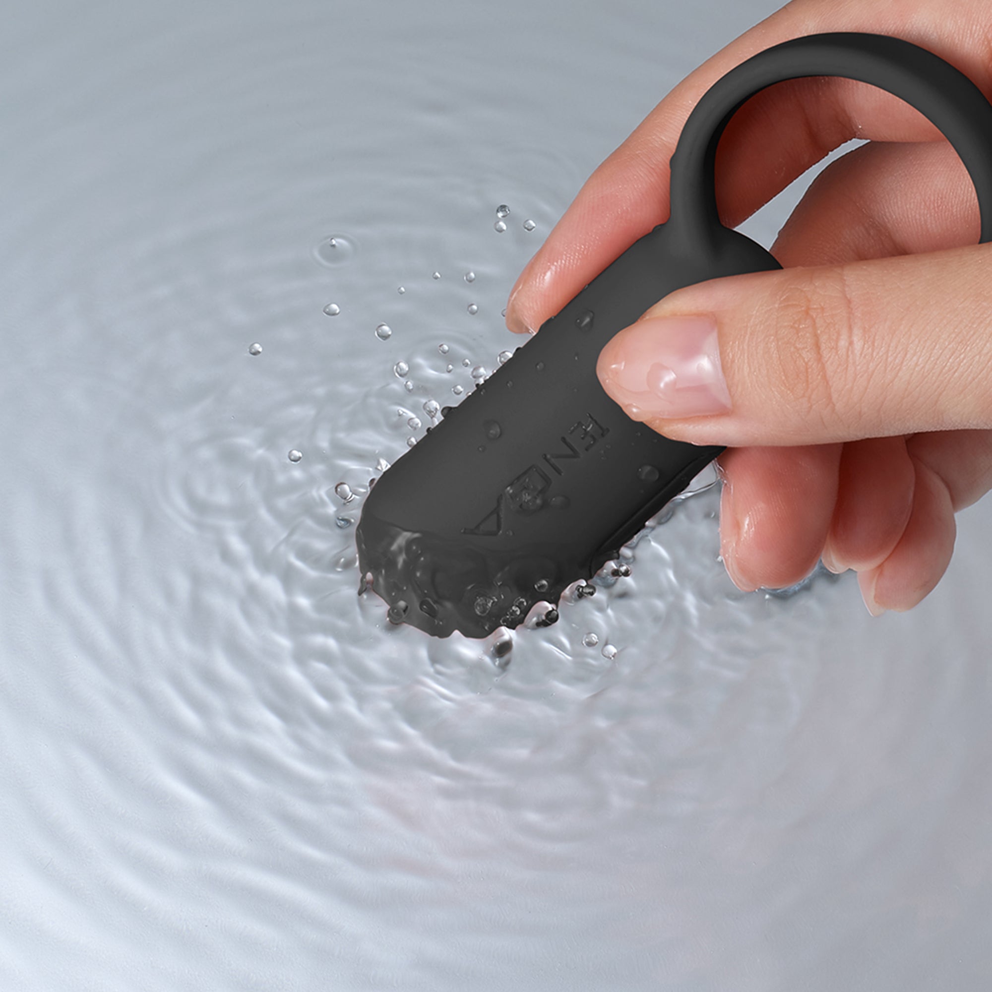 TENGA paiRING Black cockring vibrant rechargeable couple