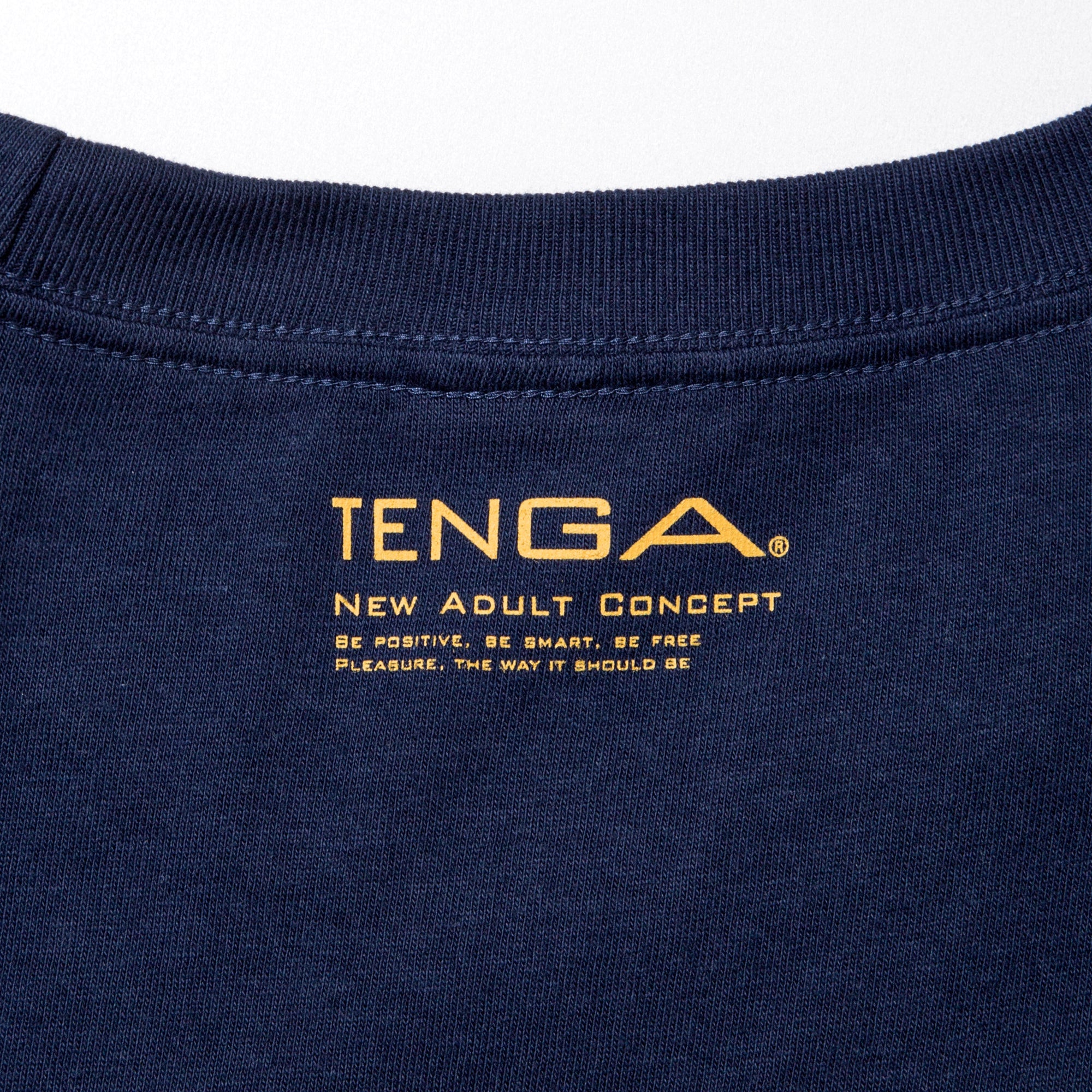 TENGA College T-shirt bleu marine coton taille M