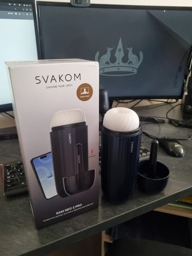 Svakom Sam Neo 2 Pro masturbateur bleu foncé chauffant