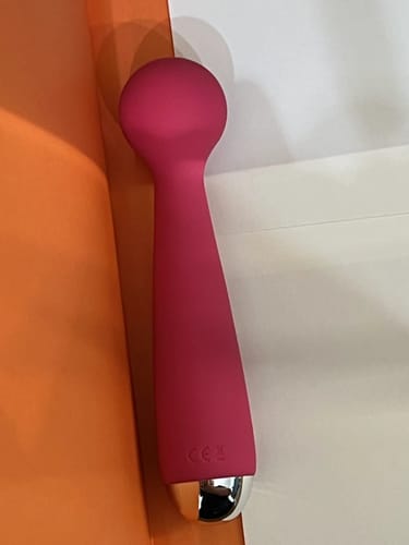 Svakom Mini Emma Wand Violet Mini Rouge Prune