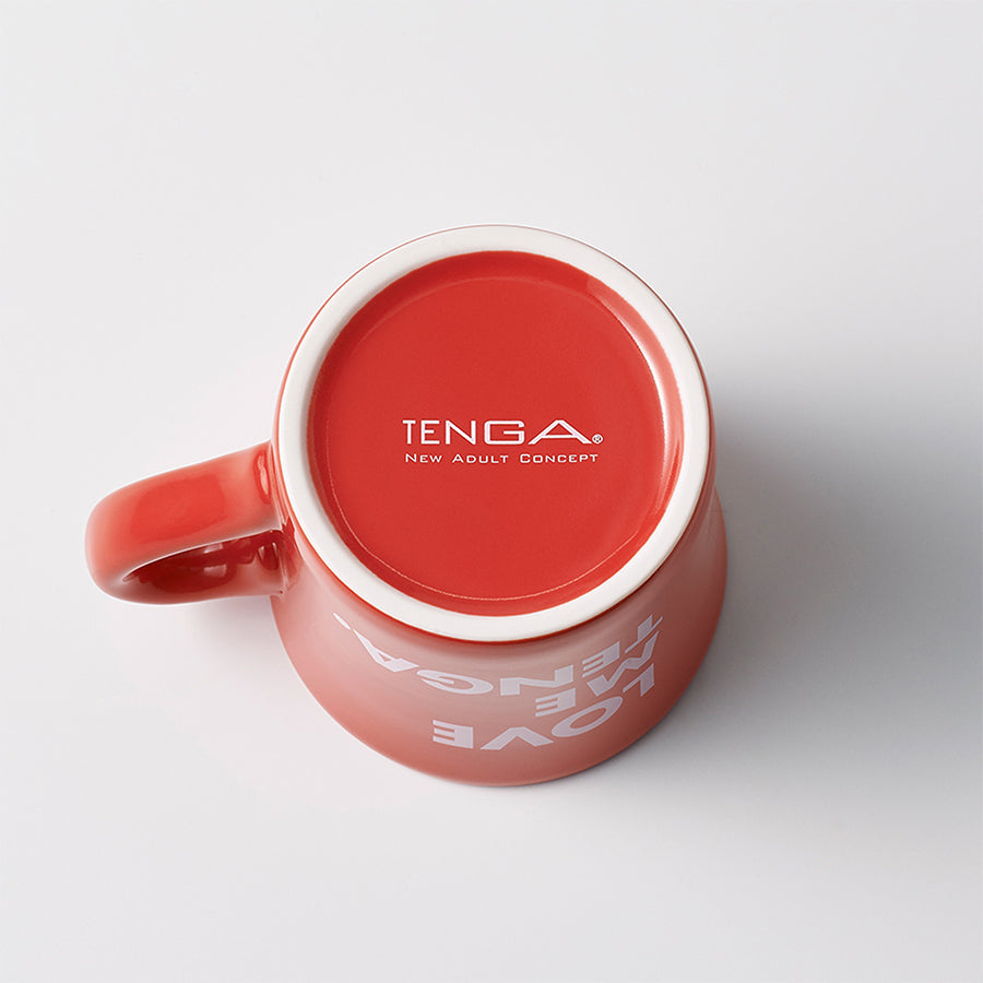 Tenga Merch Love Me mug rouge