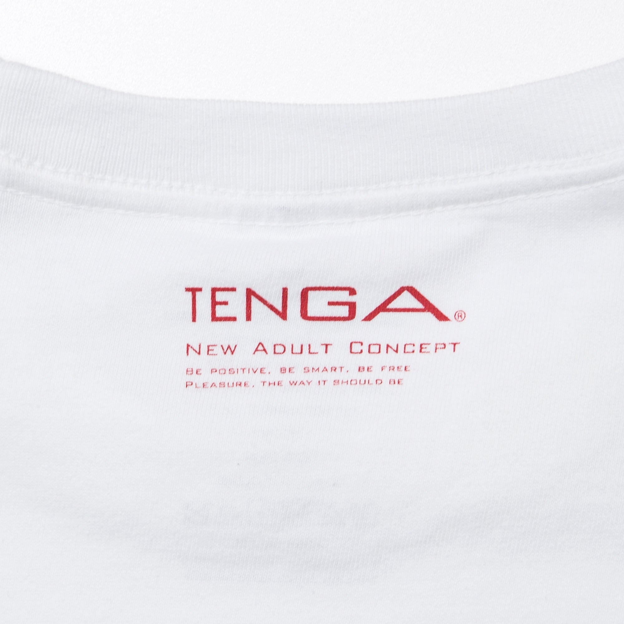 Tenga College T-SHIRT White t-shirt coton blanc M L XL