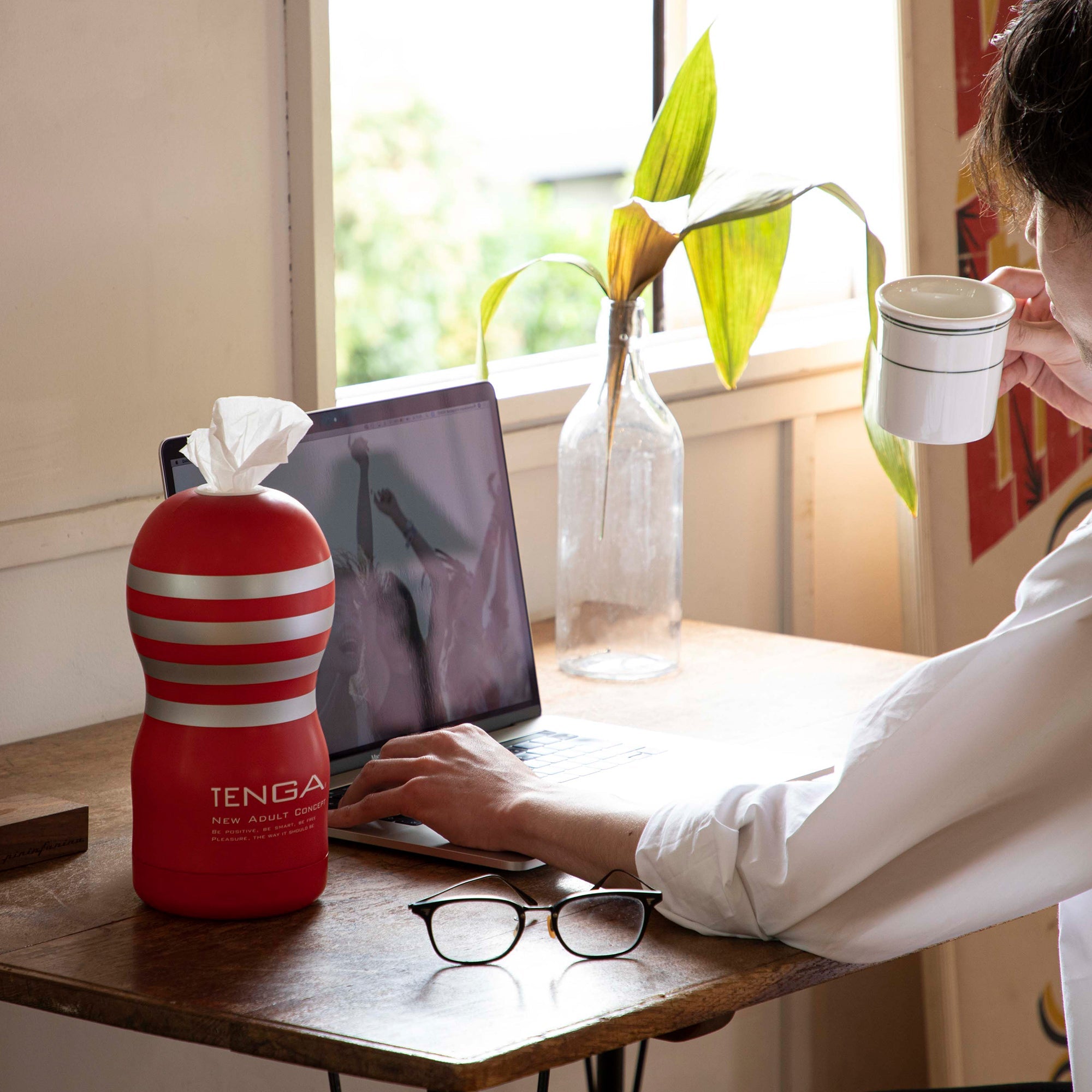Tenga Merch Tissue Case étui à mouchoirs