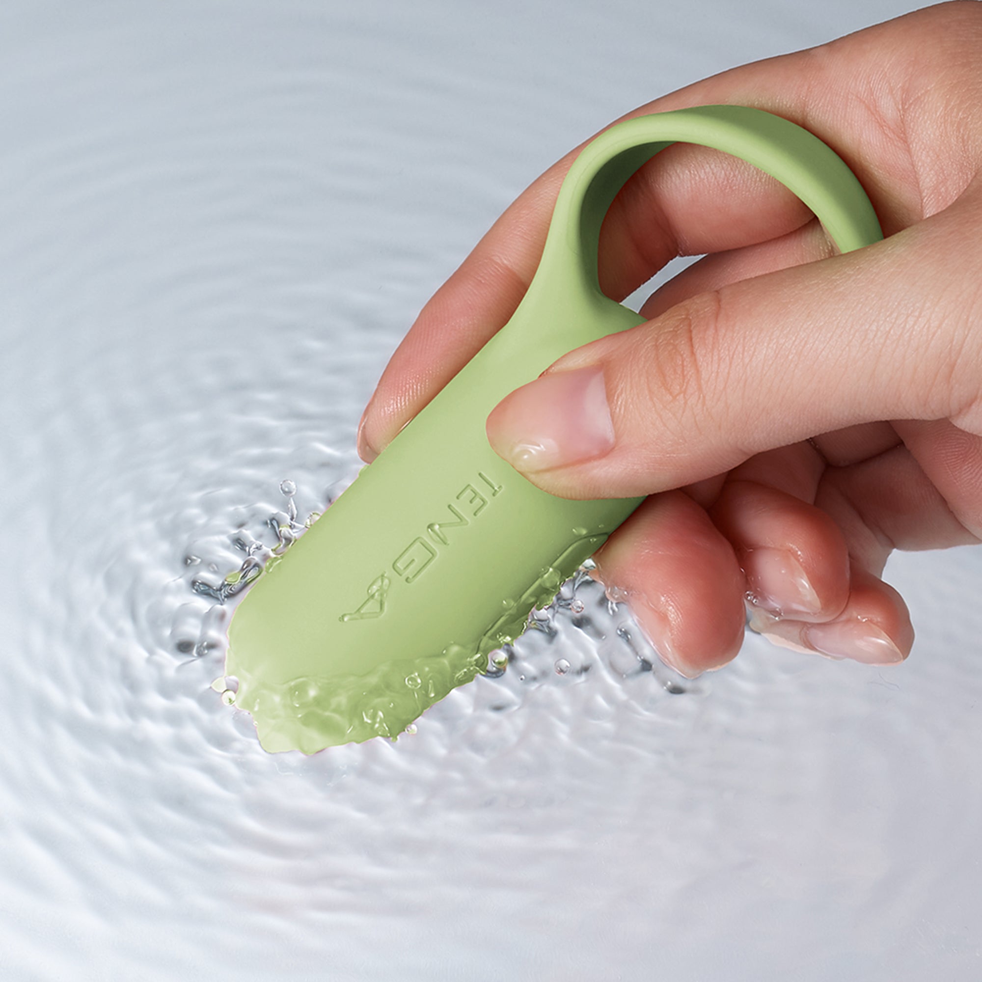 TENGA paiRING+ LIME anneau vibrant couple