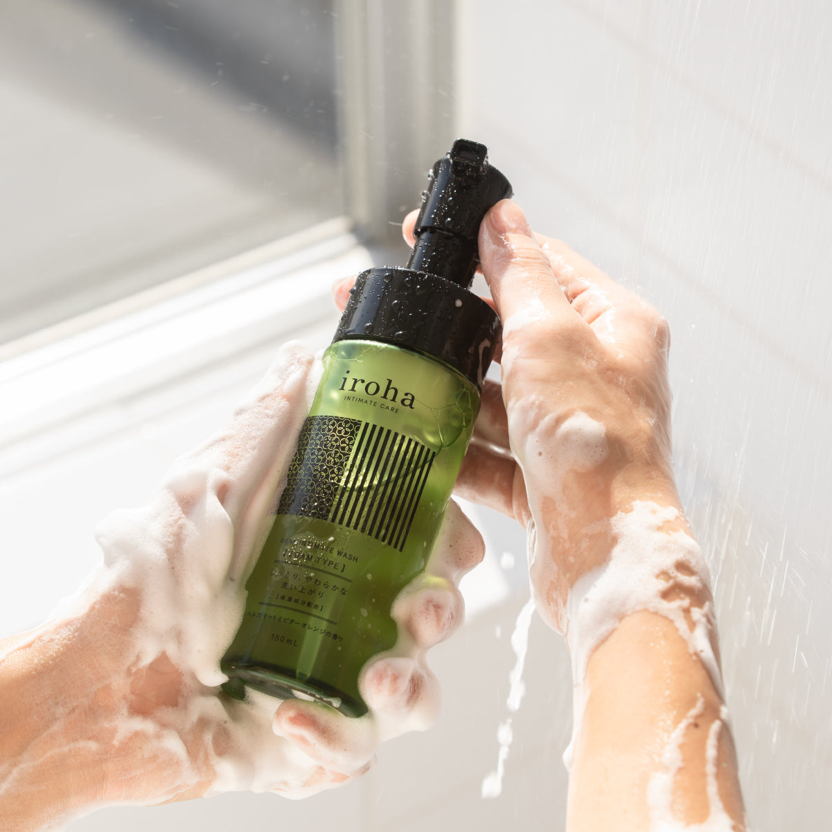 iroha INTIMATE WASH Mousse Intime Agrumes Doux