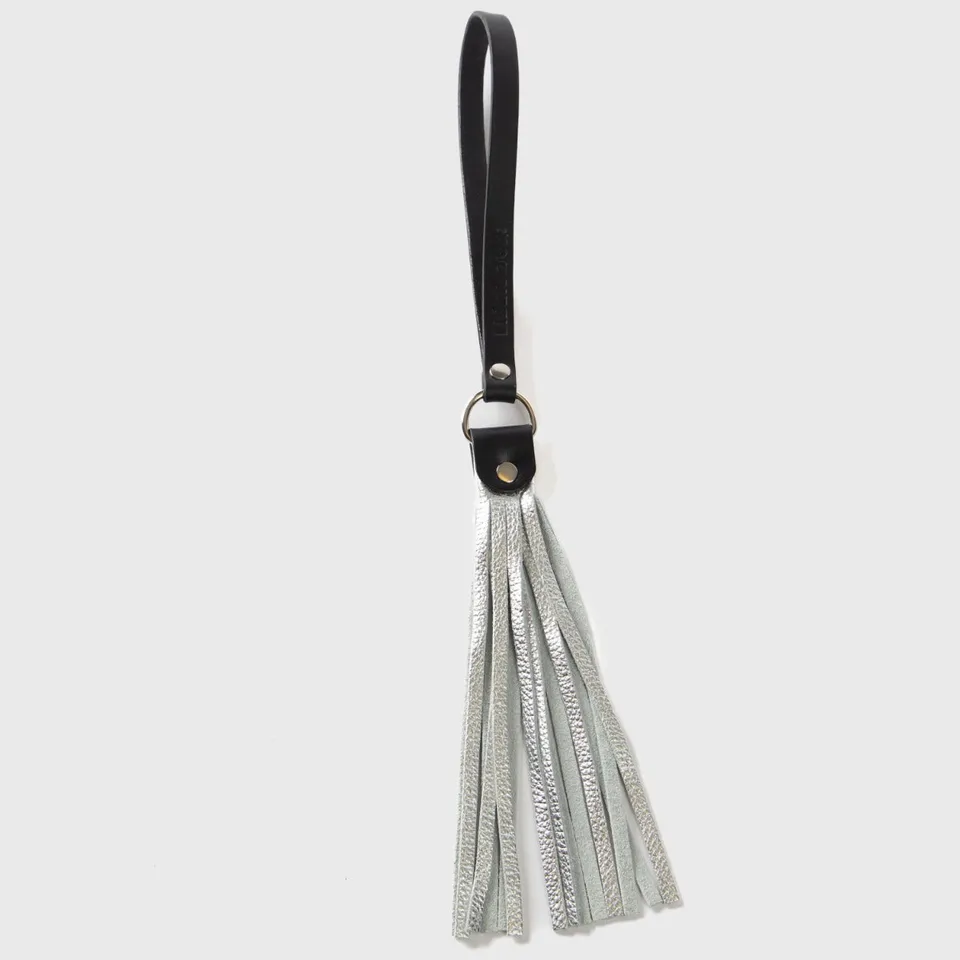 Liberator Mini Flogger martinet cuir noir
