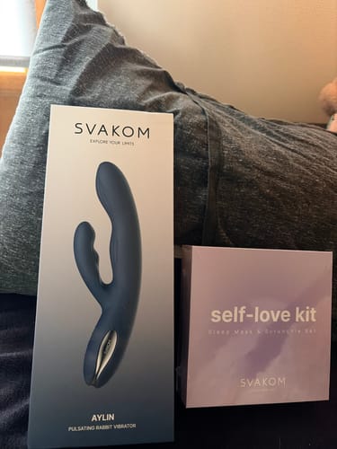 Svakom Aylin rabbit vibrant bleu marine pulsant