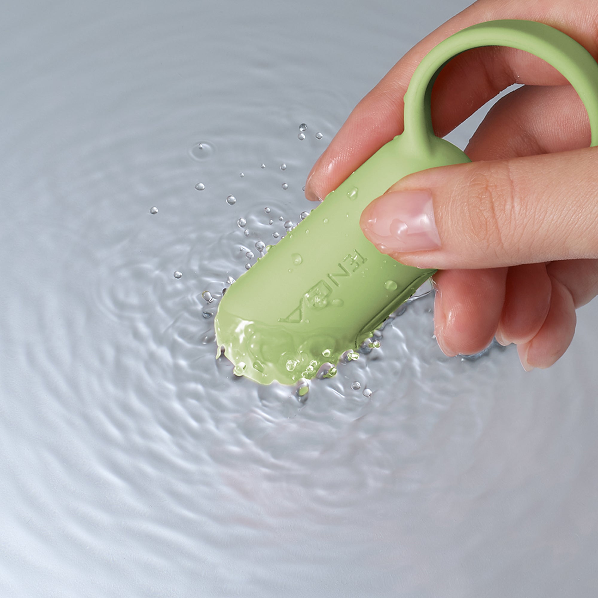Tenga paiRING Lime anneau vibrant couple rechargeable